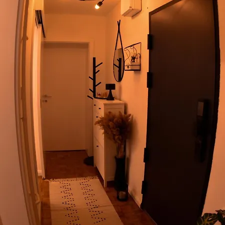 Apartment Mina *